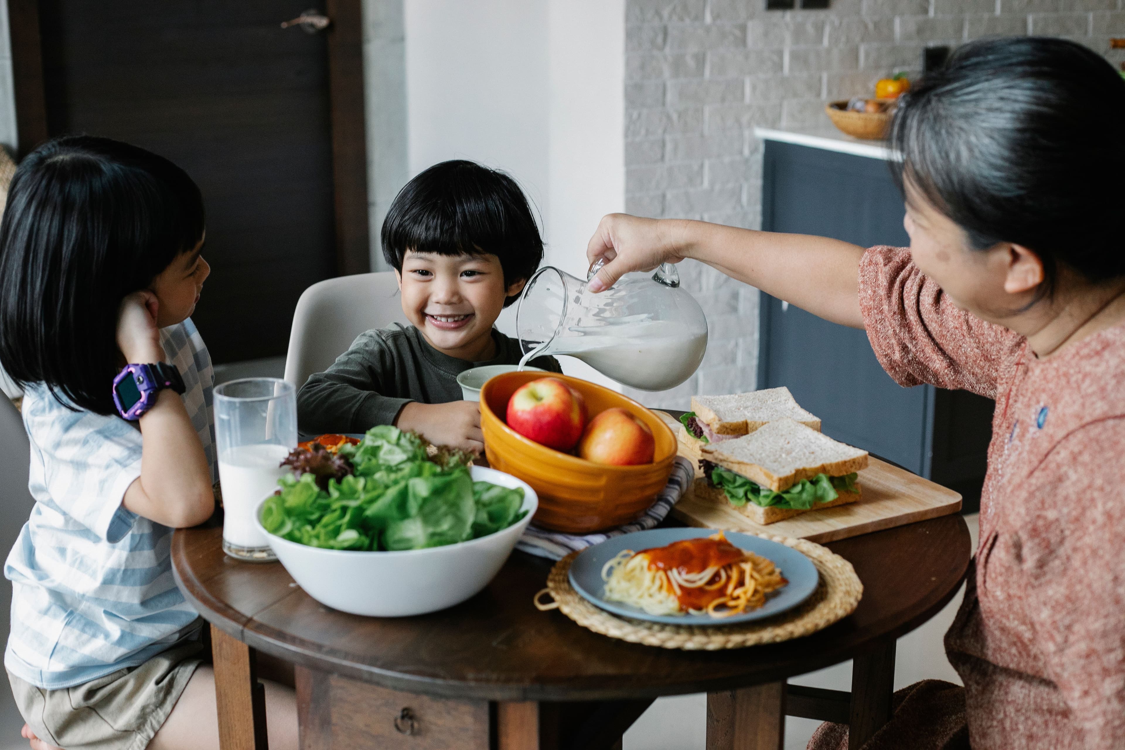 Panduan Nutrisi Seimbang untuk Anak Usia Sekolah